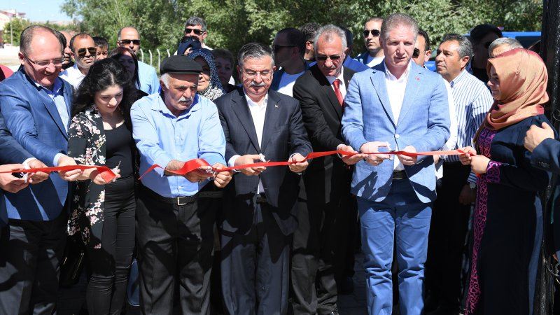 Bakan Yılmaz, Sivas’ta şehidin adını taşıyan parkın açılışını yaptı